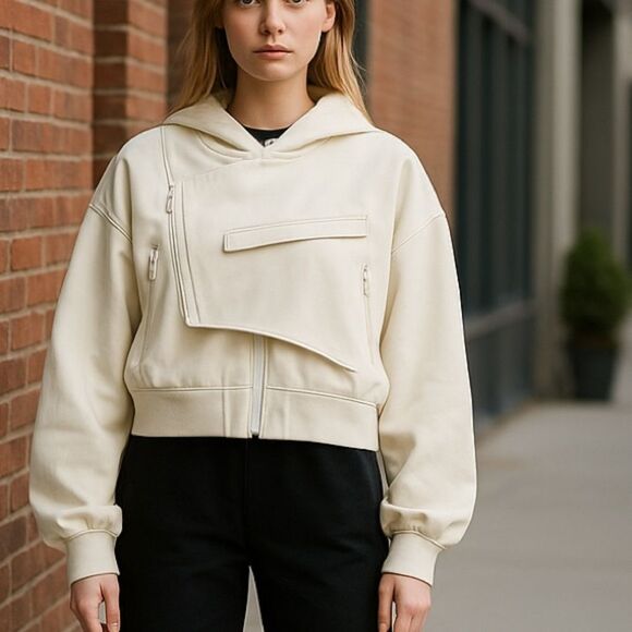 White bomber jacket Size Small lots of pockets NWT - Picture 3 of 12